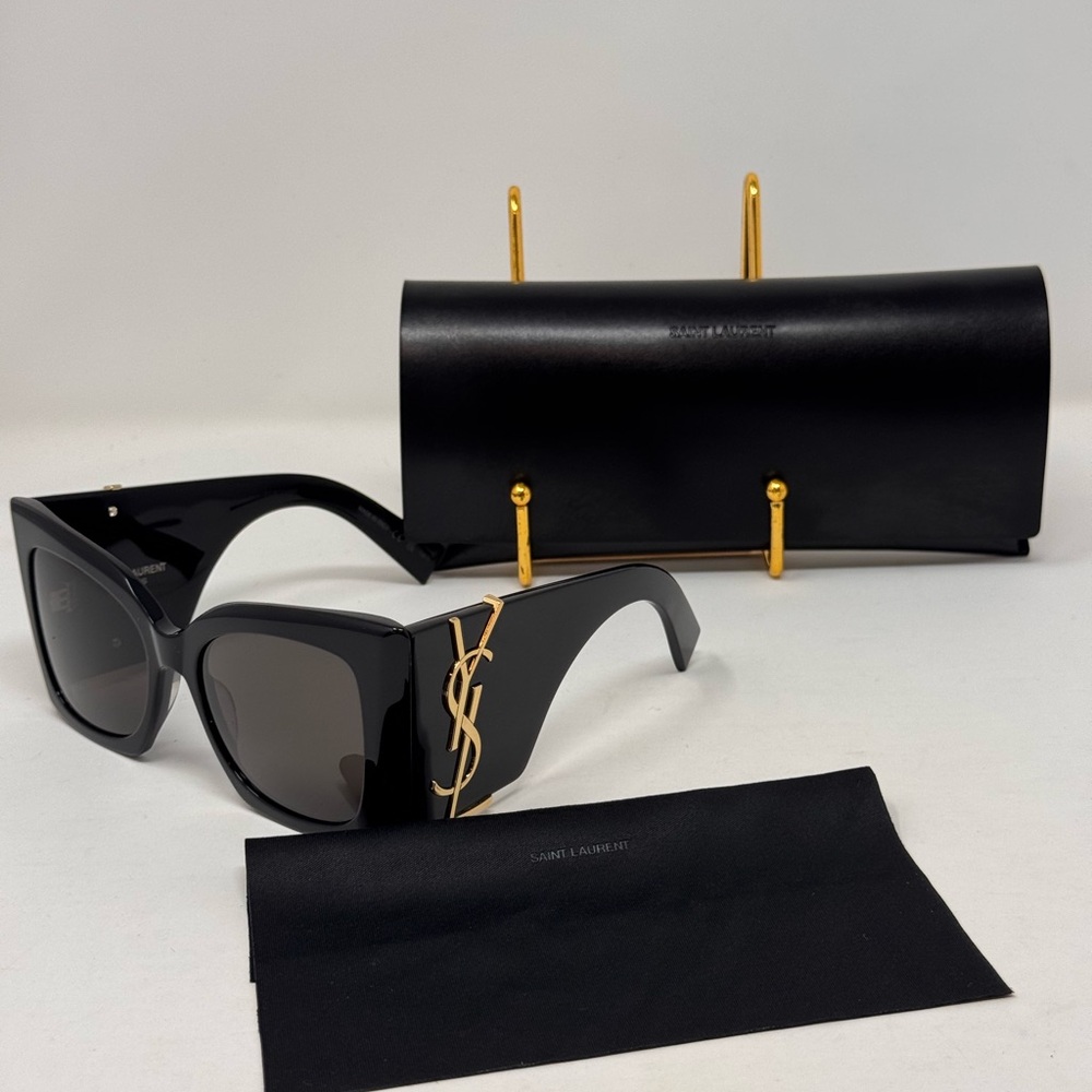 💯Authentic YSL M119 Blaze Sunglasses -Black